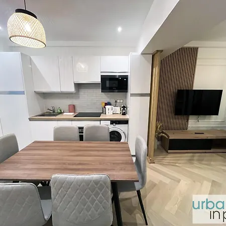Apartment Urbanflat 178 - Cosy 2 Bedroom In The Center Of