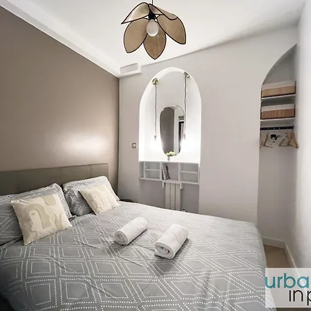 Apartment Urbanflat 178 - Cosy 2 Bedroom In The Center Of *