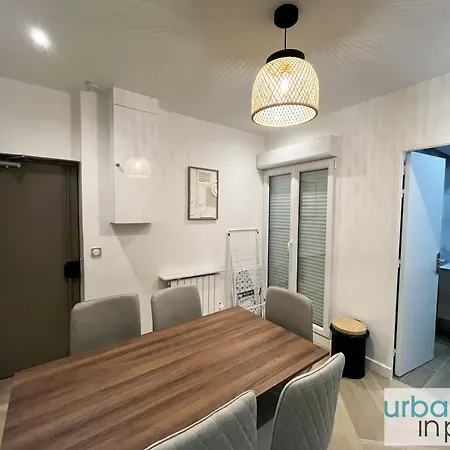 Urbanflat 178 - Cosy 2 Bedroom In The Center Of *